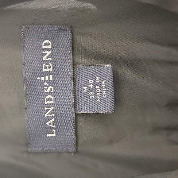 Like new Lands End Goosedown Winter vest W/large pockets for all your gear! - Picture 5 of 10